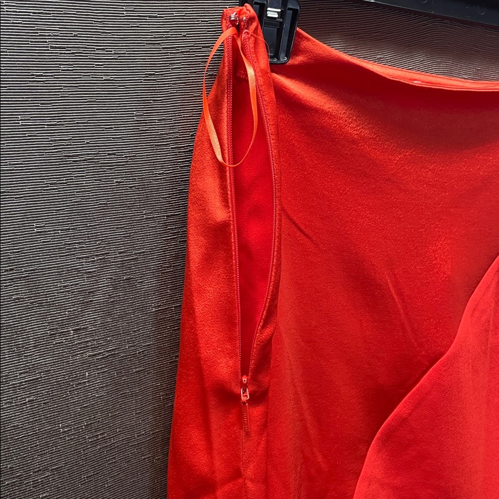 Ted Baker Bolsena asymmetric side drape satin‎ Bold Red Garment - Picture 6 of 8